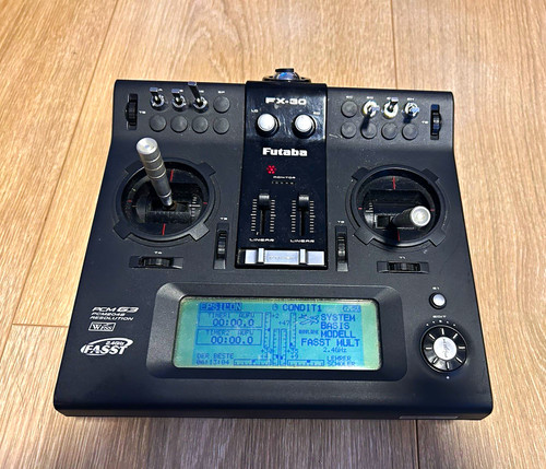 Futaba 4 ghz fasst - 2,4,